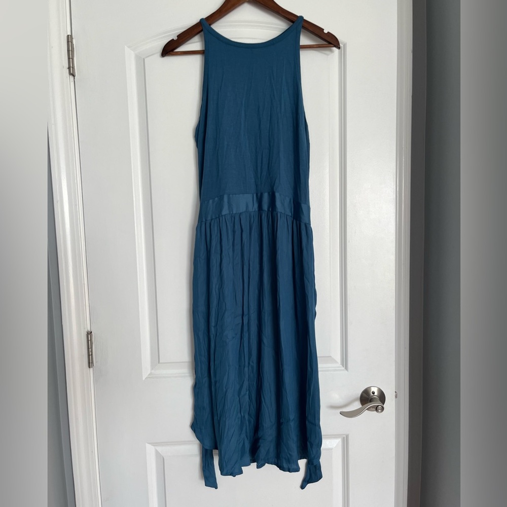 Teal Loft size 8 multi media dress with tie waist